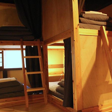Hostel & Tatami Bar Uchikobare -内子晴れ- Dış mekan fotoğraf