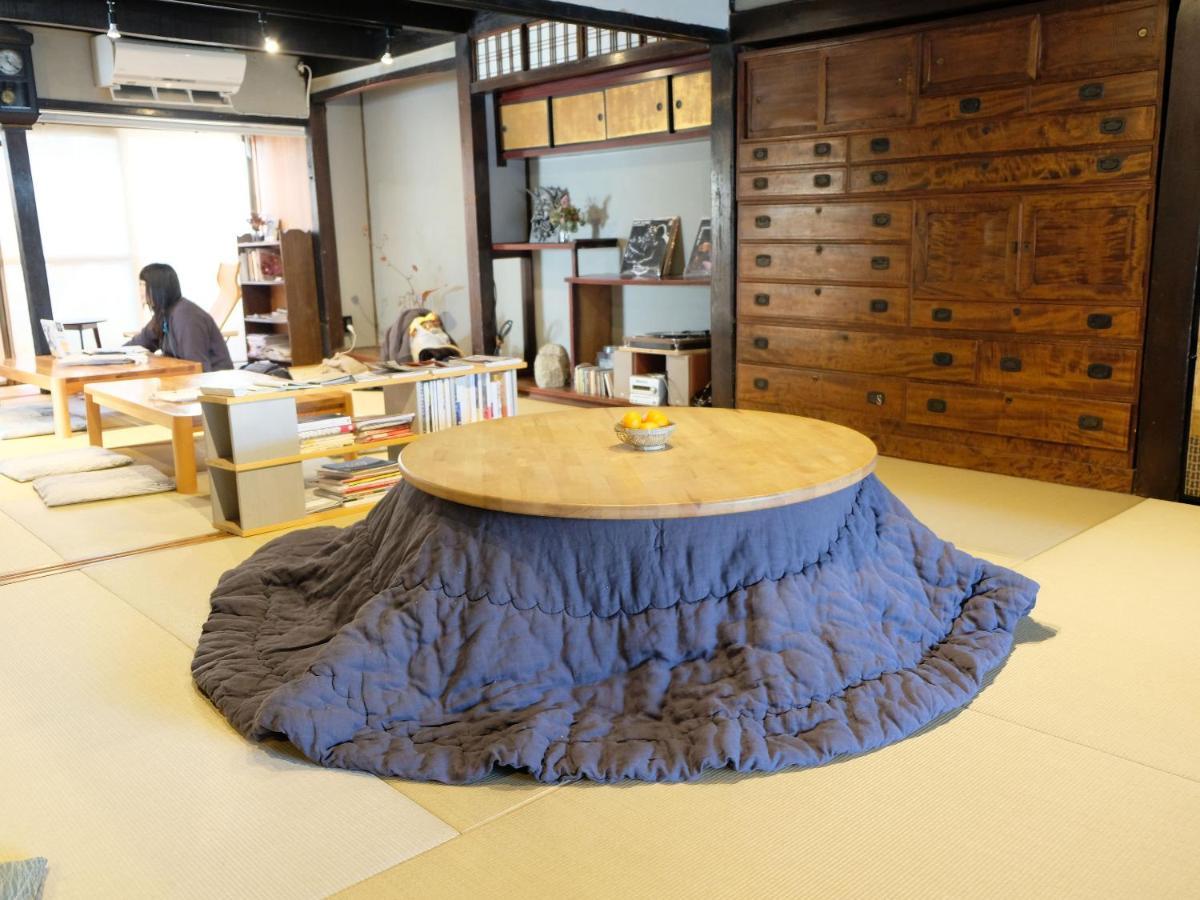 Hostel & Tatami Bar Uchikobare -内子晴れ- Dış mekan fotoğraf