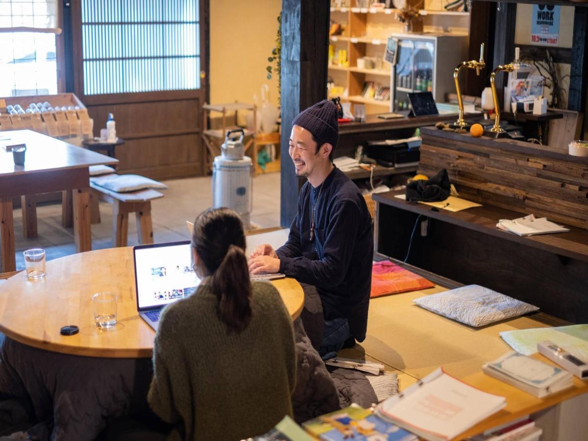 Hostel & Tatami Bar Uchikobare -内子晴れ- Dış mekan fotoğraf