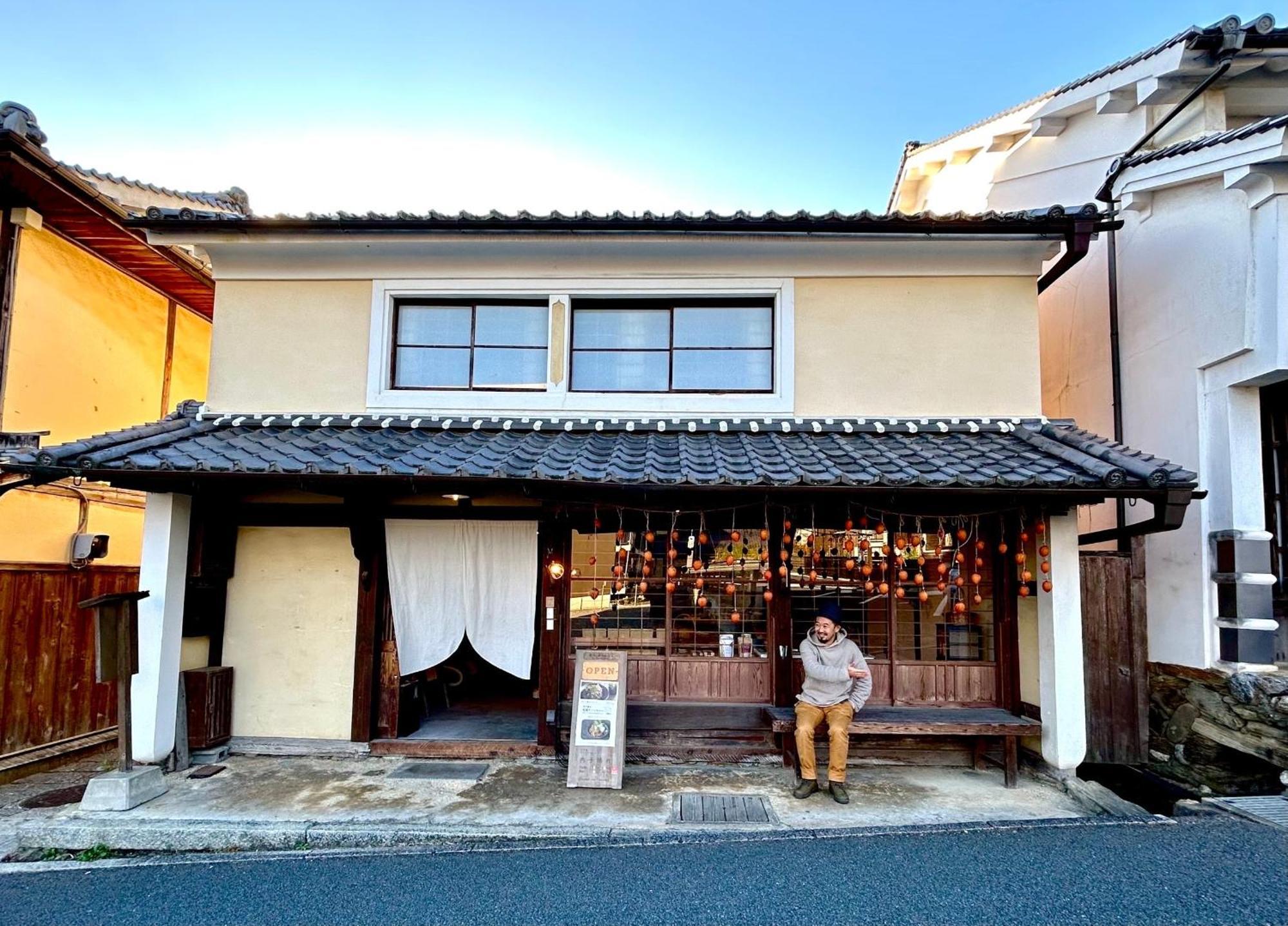 Hostel & Tatami Bar Uchikobare -内子晴れ- Dış mekan fotoğraf