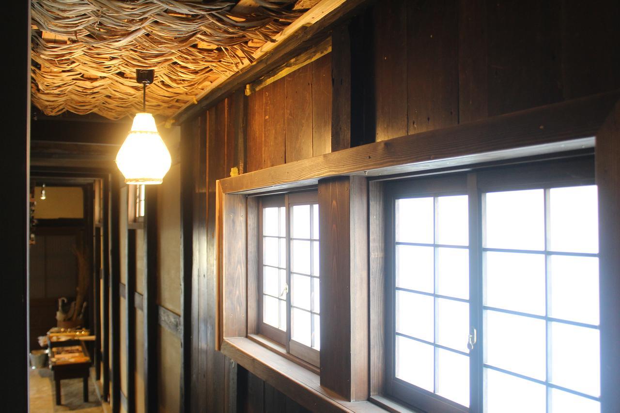 Hostel & Tatami Bar Uchikobare -内子晴れ- Dış mekan fotoğraf