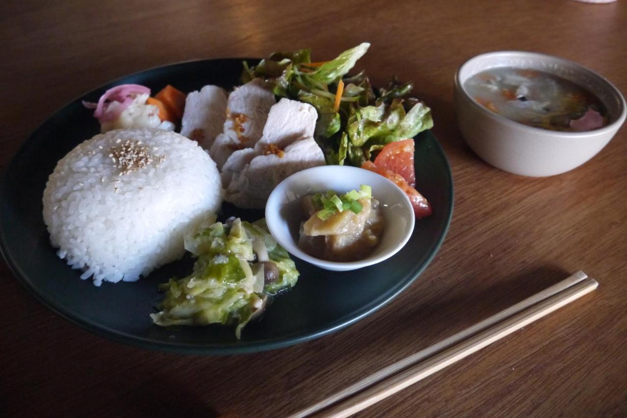 Hostel & Tatami Bar Uchikobare -内子晴れ- Dış mekan fotoğraf