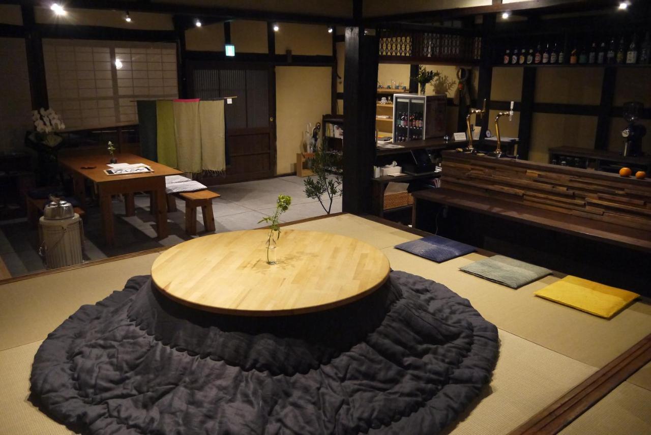 Hostel & Tatami Bar Uchikobare -内子晴れ- Dış mekan fotoğraf