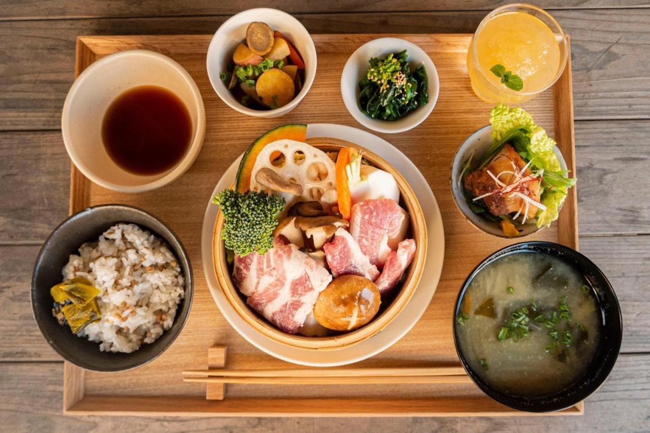 Hostel & Tatami Bar Uchikobare -内子晴れ- Dış mekan fotoğraf